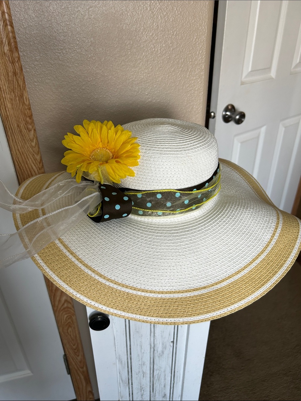 Wide-Brim Straw Sun Hat with Yellow Flower and Brown Polka Dot Ribbon